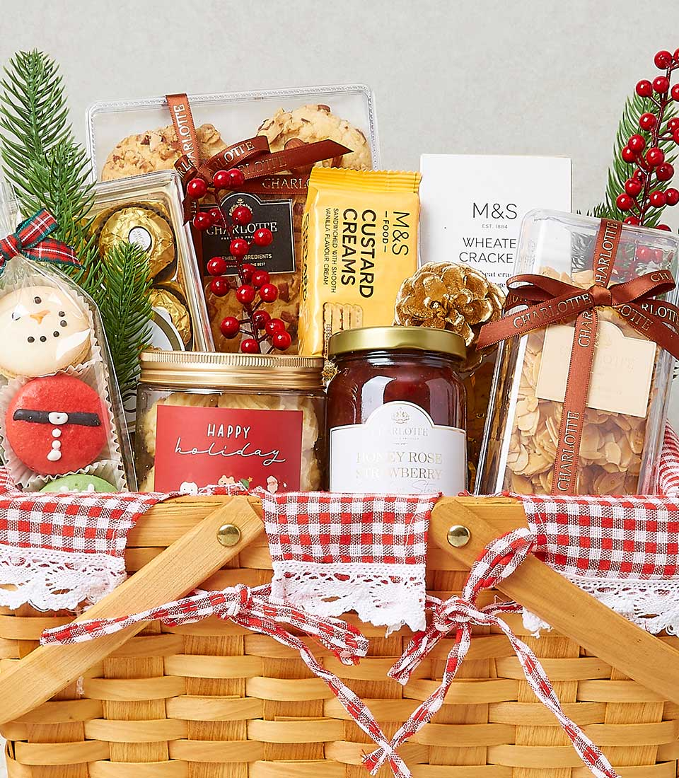 Cheerful Christmas Delicious Snacks Hamper